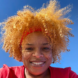 Meet your Posher, Lynette